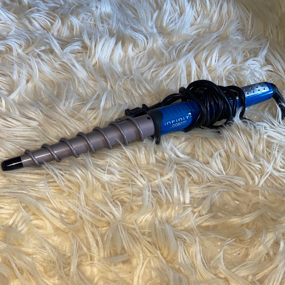 Infiniti Conair Curling Iron